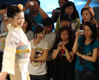 DSC00004(c) blogsize