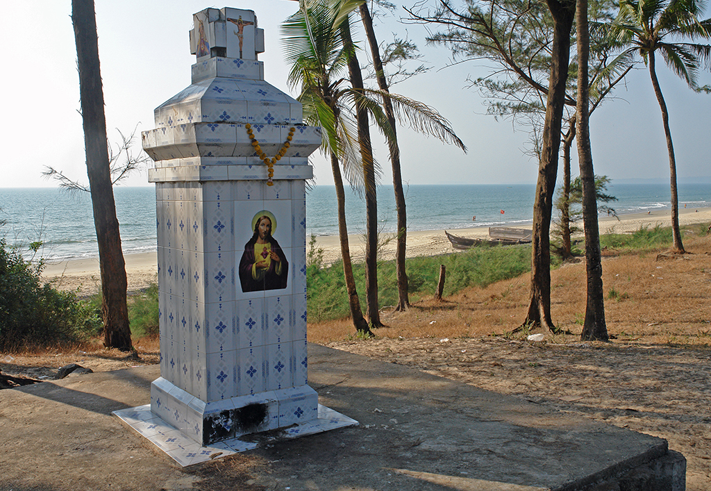 DSC00129 Goa - Betalbatim beach - blog size