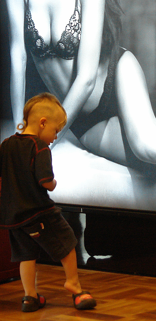 DSC00296c1 blog column Helsinki Airport
