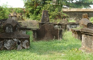 Dutch cemetery, Fort Kochi, Kerala, India 2014