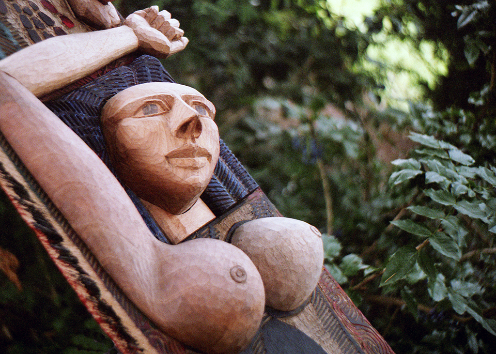 sculpture-detail-by-manuel-muller-bex-triennale-switzerland-sept-2005